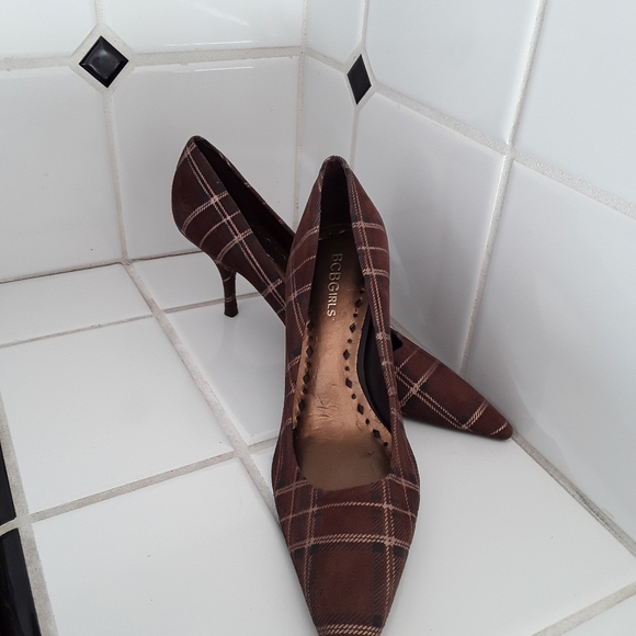 BCBG Girls Shoes - Picture 9 of 11